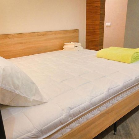 Luxury Loft В Центре Полтавы بولتافا المظهر الخارجي الصورة